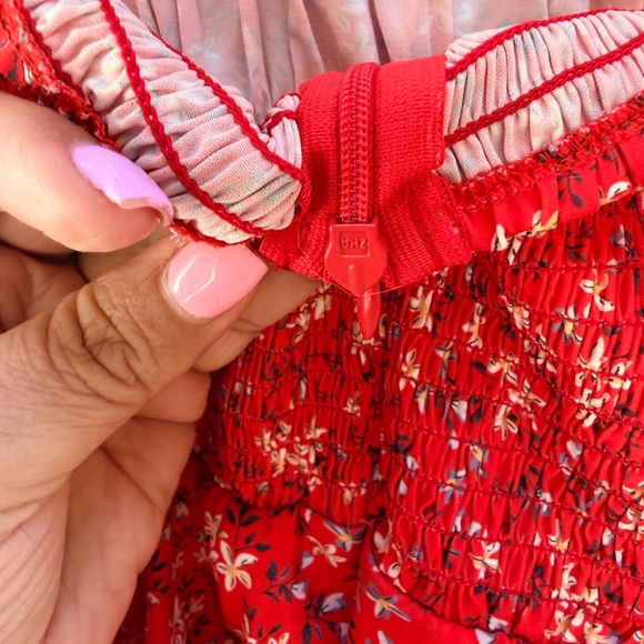 Red Floral Ruffle Romper - Picture 4 of 4